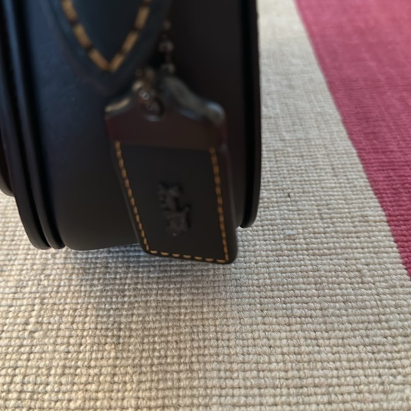 Coach saddle bag - Picture 5 of 7